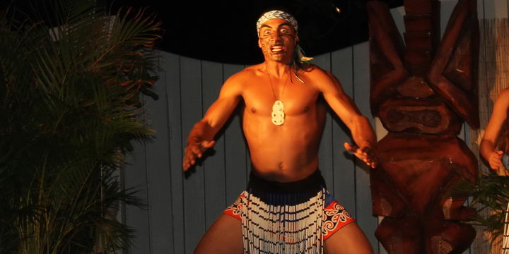 Ka Moana Luau performer