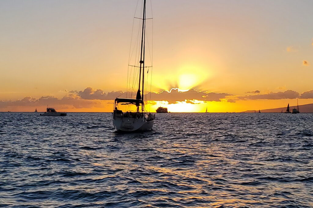 Port Waikiki Sunset Sail